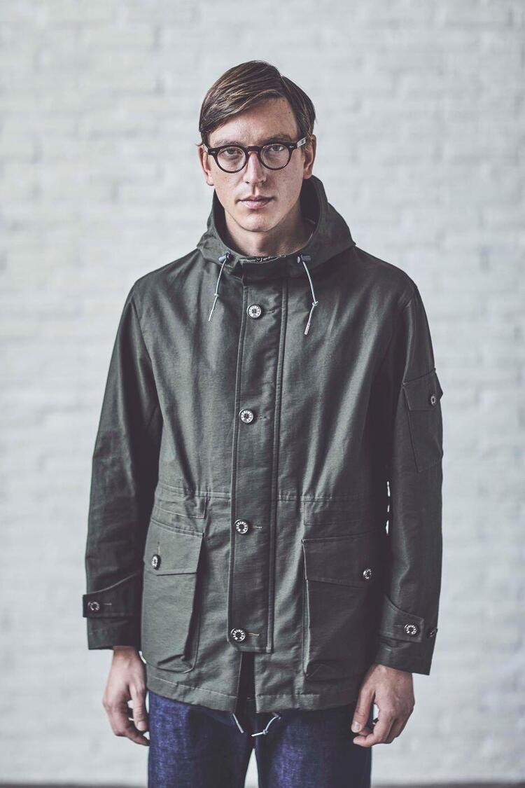 SYNTHETIC OUTER - FEATURE - MACKINTOSH LONDON SYNTHETIC OUTER - FEATURE - MACKINTOSH LONDON