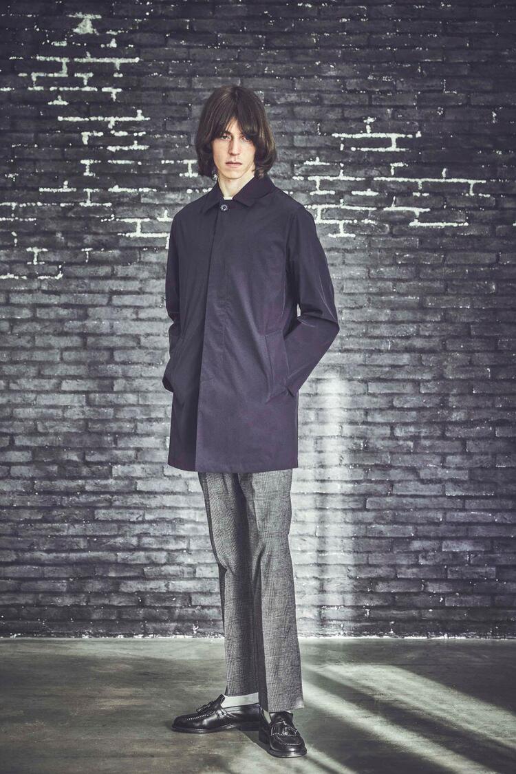 マッキントッシュ ロンドン オンラインストア