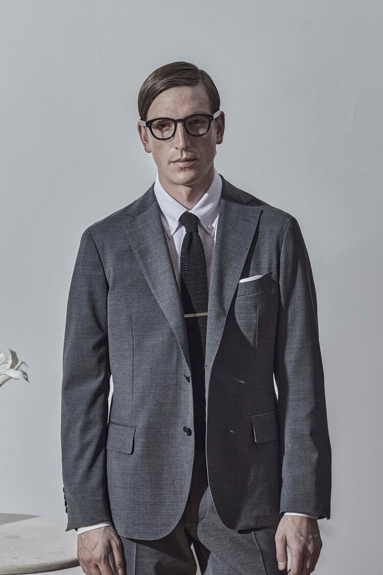 TAILORED JACKET & TROUSERS - FEATURE - MACKINTOSH LONDON TAILORED JACKET & TROUSERS - FEATURE - MACKINTOSH LONDON