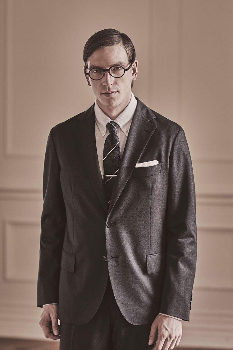 FLEX JERSEY SERIES - FEATURE - MACKINTOSH LONDON