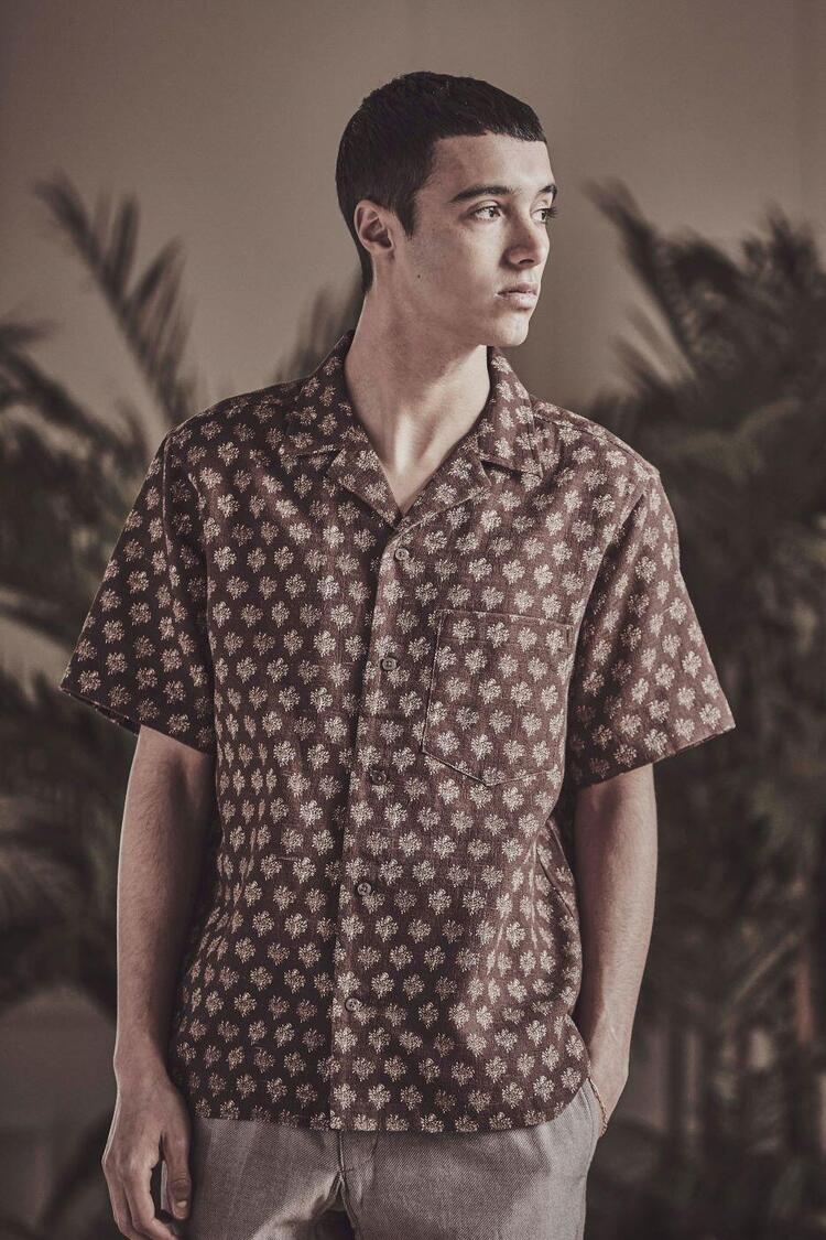 COLONIAL RESORT SHIRT - FEATURE - MACKINTOSH LONDON