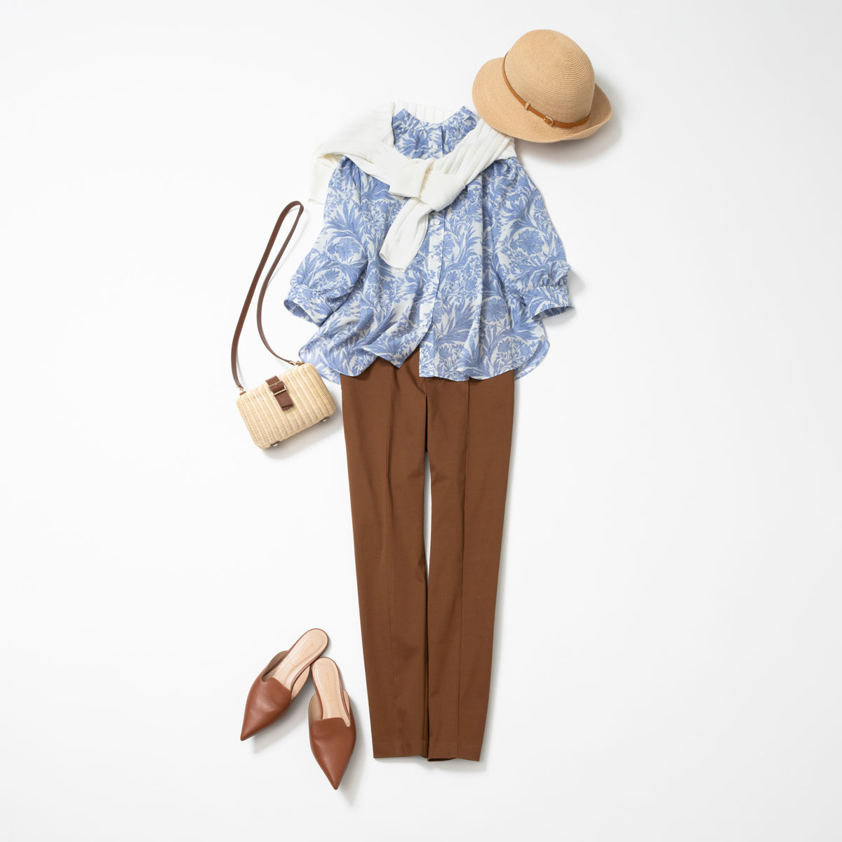 【Spring & Summer Styling by 冨張 愛 #03】「バイブリーフラワー」ブラウスの着回し3スタイル